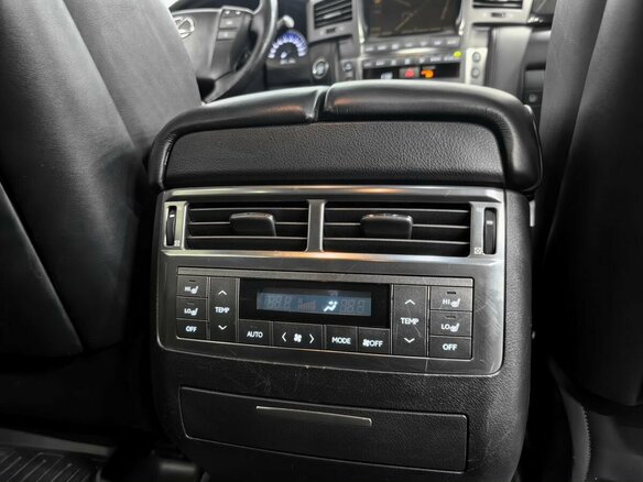 2011 Lexus LX 570 III, чёрный, 3400000 рублей - вид 19