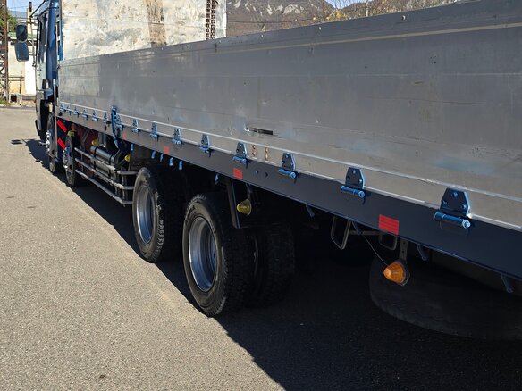 1989 Fuso (Mitsubishi) Super Great, синий, 5000000 рублей - вид 1
