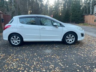 2011 Peugeot 308 I Рестайлинг, белый, 550000 рублей, вид 2