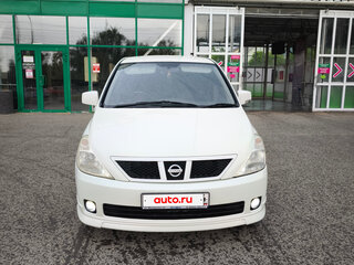 2004 Nissan Presage II, белый, 680000 рублей, вид 2
