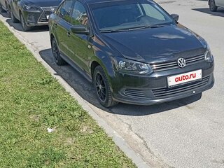 2011 Volkswagen Polo V, чёрный, 540000 рублей, вид 2