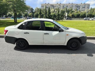 2016 Lada (ВАЗ) Granta I, белый, 270000 рублей, вид 2