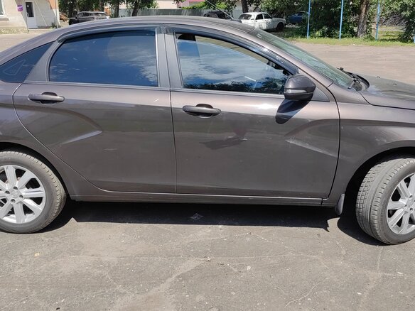 2021 Lada (ВАЗ) Vesta I, коричневый, 940000 рублей - вид 2