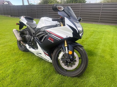 2019 Suzuki GSX-R 750, белый, 990000 рублей, вид 3