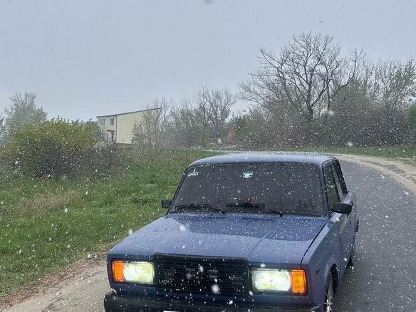 2007 Lada (ВАЗ) 2107, синий, 200000 рублей - вид 4
