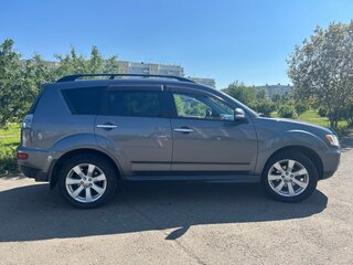 2011 Mitsubishi Outlander II Рестайлинг, серый, 1380000 рублей, вид 4