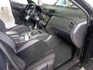 2020 Nissan Qashqai II Рестайлинг, чёрный, 1800000 рублей, вид 3