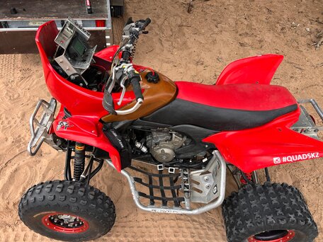 2009 Honda TRX 700, красный, 777000 рублей, вид 3