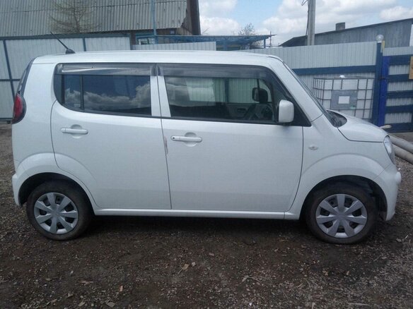 2012 Nissan Moco III, белый - вид 1