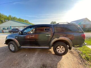 2013 Mitsubishi L200 IV, серый, 1540000 рублей, вид 5