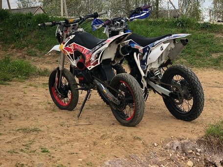 2020 BSE DX 125, красный, 90000 рублей, вид 3