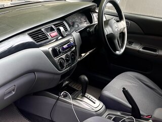 2009 Mitsubishi Lancer IX Рестайлинг, серебристый, 400000 рублей, вид 4