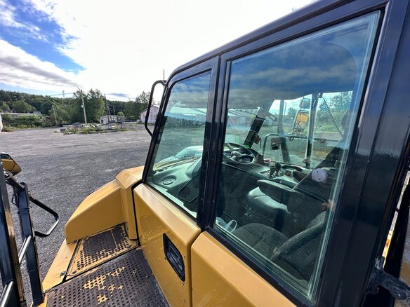 2014 Caterpillar 730, 19500000 рублей - вид 30