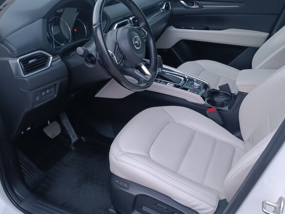 2021 Mazda CX-5 II, белый, 3500000 рублей - вид 4