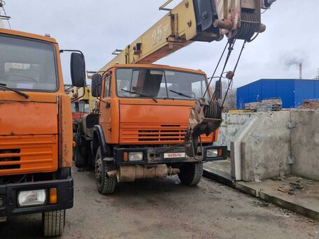 2013 КамАЗ 6520, красный, 3000000 рублей, вид 5