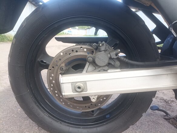 2004 Suzuki V-Strom DL 650, чёрный, 400000 рублей - вид 16