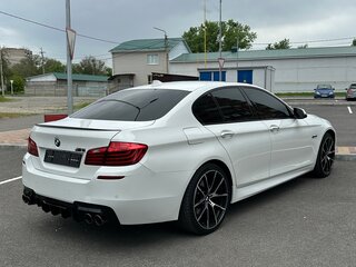 2016 BMW 5 серии 520i VI (F10/F11/F07) Рестайлинг, белый, 2550000 рублей, вид 4