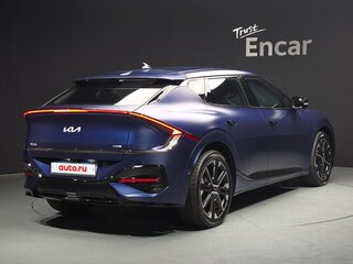 2024 Kia EV6 I Рестайлинг, синий, 5930548 рублей, вид 2