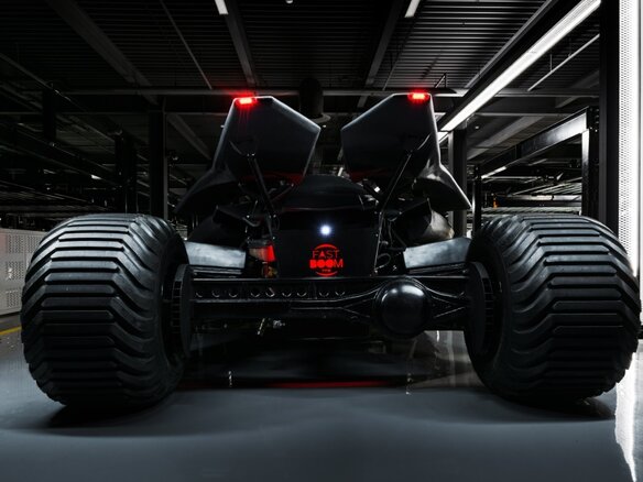 2018 Batmobile 2018 I, чёрный - вид 4