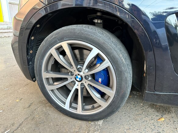 2015 BMW X6 50i II (F16), чёрный, 2100000 рублей - вид 15