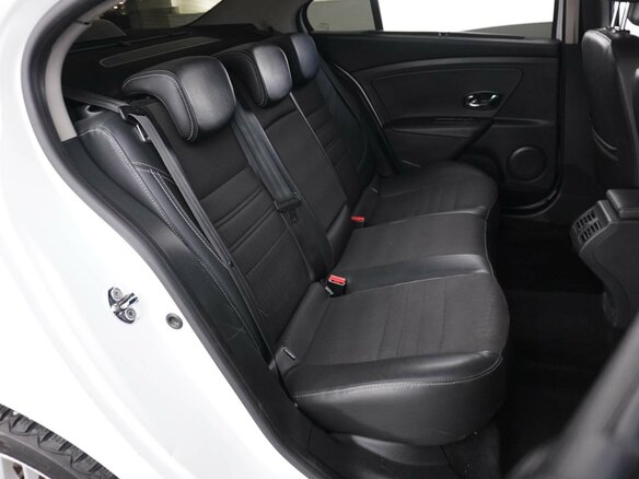 2013 Renault Fluence I Рестайлинг, белый, 680077 рублей - вид 6