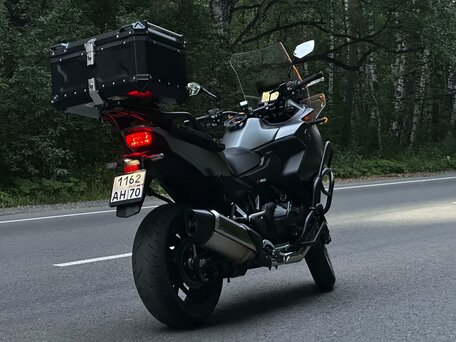2022 Honda NT1100, серый, 1780000 рублей, вид 2