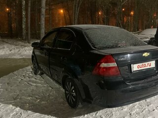2011 Chevrolet Aveo I Рестайлинг, чёрный, 475000 рублей, вид 3
