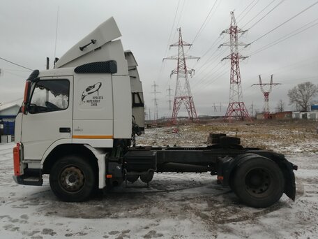 2006 Volvo FM, белый, 2150000 рублей, вид 3