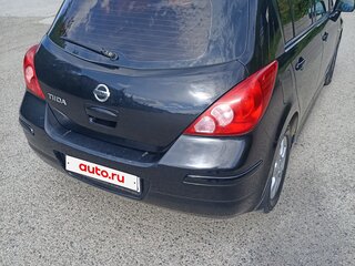 2011 Nissan Tiida I Рестайлинг, чёрный, 700000 рублей, вид 5