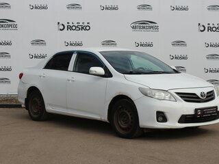 2011 Toyota Corolla X (E140, E150) Рестайлинг, белый, 480000 рублей, вид 3