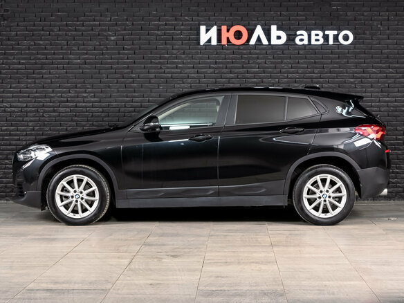 2020 BMW X2 sDrive18i I (F39), чёрный - вид 8
