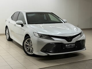 2020 Toyota Camry VIII (XV70), белый, 3020000 рублей, вид 3