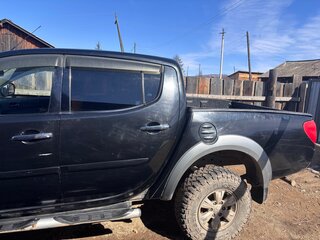 2013 Mitsubishi L200 IV, чёрный, 1450000 рублей, вид 4