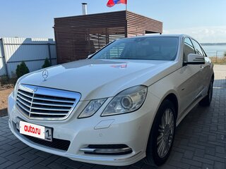 2010 Mercedes-Benz E-Класс 250 5G-Tronic IV (W212, S212, C207), белый, 1600000 рублей, вид 2