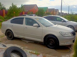 2012 Skoda Octavia II (A5) Рестайлинг, серебристый, 490000 рублей, вид 3