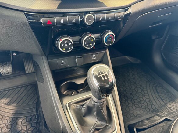 2026 Lada (ВАЗ) Vesta I Рестайлинг (NG), серый - вид 12
