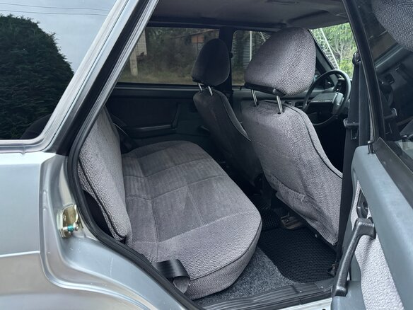 2004 Lada (ВАЗ) 21093i, серебристый, 500000 рублей - вид 11