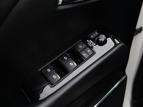 2019 Toyota Alphard III Рестайлинг, белый, 4184973 рублей - вид 25