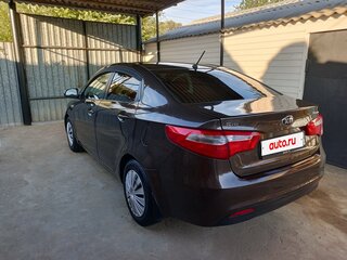 2014 Kia Rio III, коричневый, 630000 рублей, вид 5