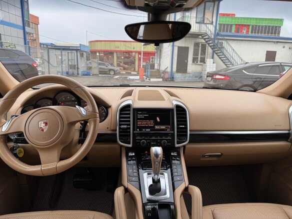 2011 Porsche Cayenne II (958), белый, 2300000 рублей - вид 5