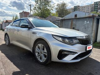2019 Kia Optima IV Рестайлинг, серебристый, 1930000 рублей, вид 3