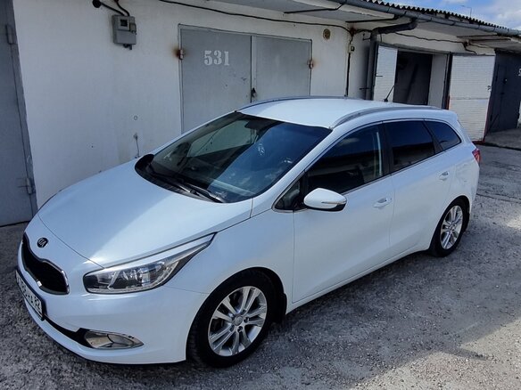 2014 Kia Ceed II, белый