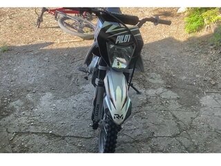 Regulmoto RM125