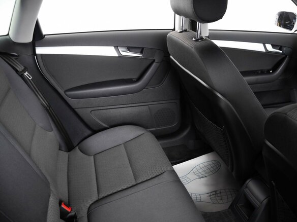 2013 Audi A3 II (8P) Рестайлинг 2, белый, 1299000 рублей - вид 8