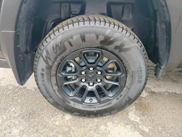 2024 Ram 1500 Crew Cab V Рестайлинг, чёрный, 8461000 рублей - вид 13
