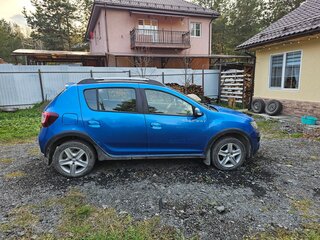 2017 Renault Sandero Stepway II, синий, 800000 рублей, вид 2