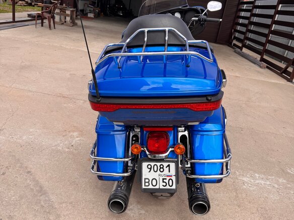 2017 Harley-Davidson Electra Glide, синий, 1800000 рублей - вид 5