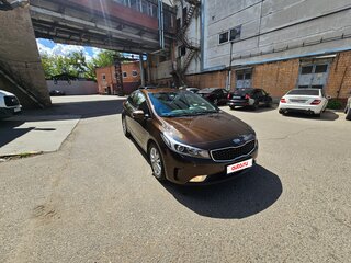 2018 Kia Cerato III Рестайлинг (Classic), коричневый, 1400000 рублей, вид 1