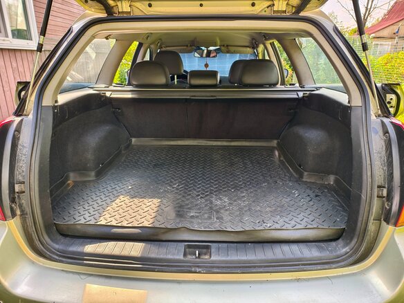 2004 Subaru Legacy IV, золотистый, 590000 рублей - вид 4