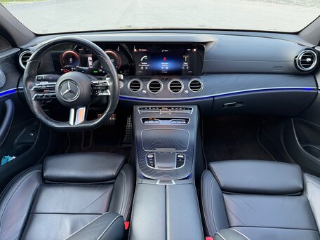 2020 Mercedes-Benz E-Класс 450 V (W213, S213, C238) Рестайлинг, чёрный, 4950000 рублей, вид 2
